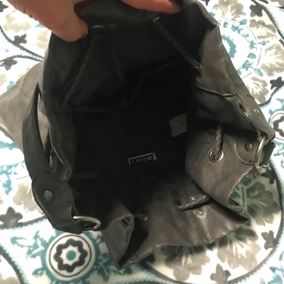 Roxy Shoulder bag - Picture 3 of 6